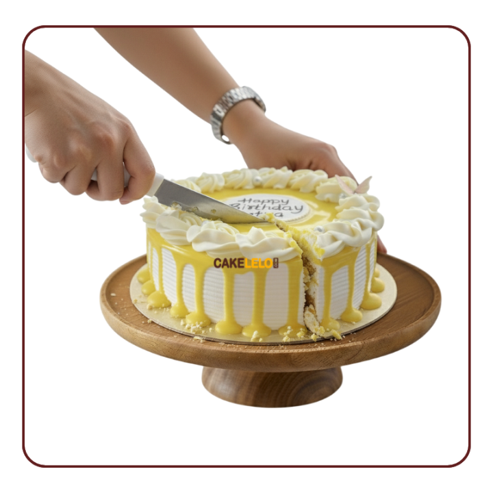 Pineapple Cake in Gandhinagar | Cakelelo Kudasan Bakery