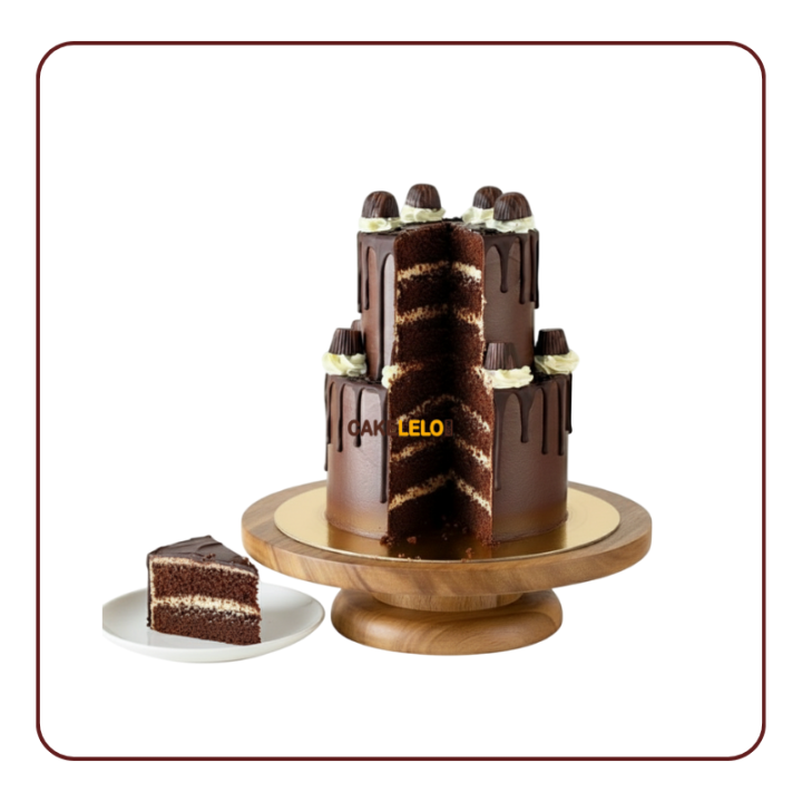 Marble Romance Wedding Cake in Kudasan – Modern & Luxury