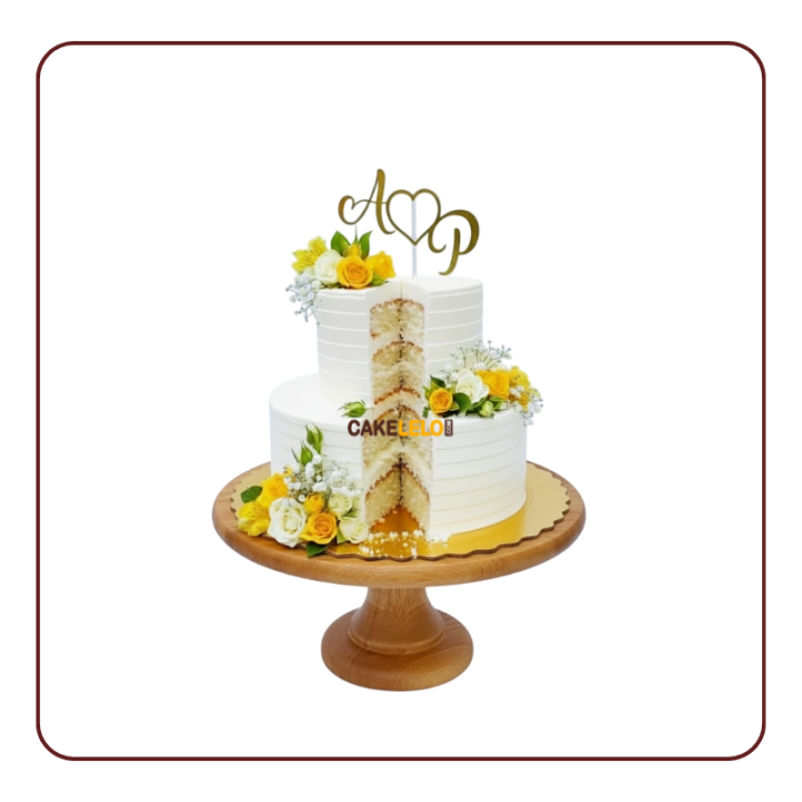 Royal Love Tier Wedding Cake in Kudasan, Gandhinagar